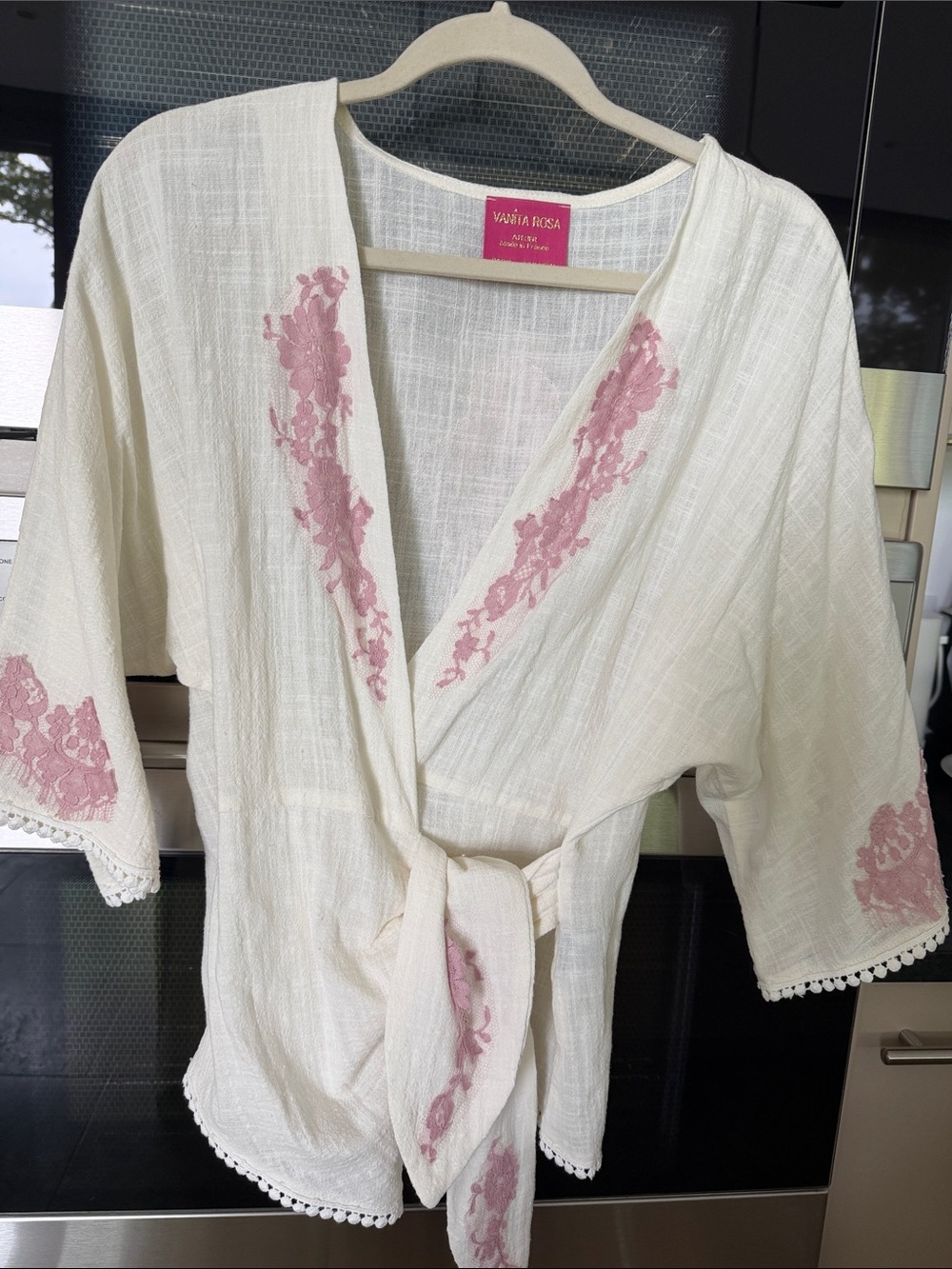 Vania Rosa Cream Wrap Robe with Pink Lace Detail